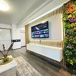 Luxury Glam Center Area * Bucareste