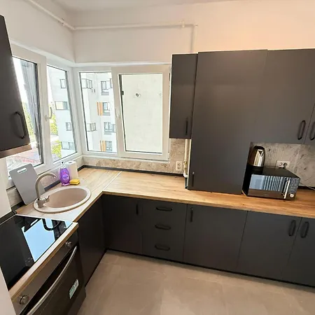 Luxury Glam Center Area