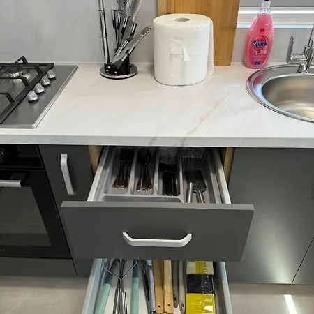 Luxury Glam Center Area - Parking Option Apartament *