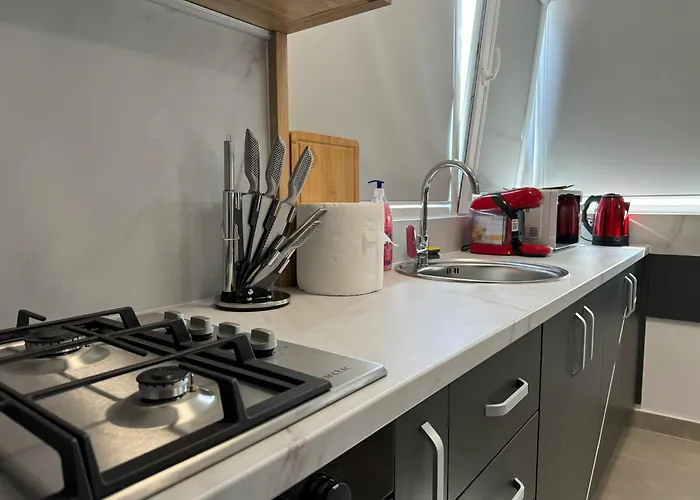 Апартаменти Luxury Glam Center Area *