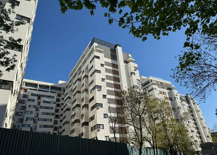 Luxury Glam Center Area Apartament