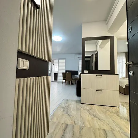 아파트 Luxury Glam Center Area - Parking Option 부쿠레슈티